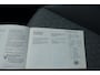 Opel Corsa 1.4-16V - 5 Drs -Cosmo -pann dak - lm velgen -stuur/stoelverwarming - cruise cont.--climat control