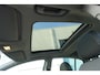 Opel Corsa 1.4-16V - 5 Drs -Cosmo -pann dak - lm velgen -stuur/stoelverwarming - cruise cont.--climat control