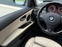 BMW 3-Serie Touring 325I M-Pakket - Leder - Xenon - Navi - Stoelverwarming