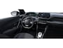 Peugeot 2008 Style | Climate Control | Dashboard in zacht materiaal met carboneffect en hoogglans zwarte sierstrip | Elektrisch verstelbare en verwarmbare buitenspiegels