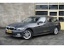 BMW 3-Serie Touring 318i Automaat! Executive Edition BJ2020 Lmv 17" | Led | Pdc | Navi | Elek. trekhaak | Elek. achterklep | Virtual cockpit | Climate control | Cruise control | Getint glas