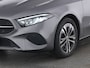 Mercedes-Benz A-klasse 250 e Plug-In Hybride Sfeerverlichting | Achteruitrijcamera | Ledkoplampen | Stuur en Stoelverwarming. Inclusief 24 maanden MB Certified garantie voor Europa.