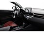 Toyota C-HR 1.8 Hybrid Style | Leder | Navigatie | Dodehoek detectie | Stoelverwarming | Parkeersensoren voor/achter | Keyless | Adaptive Cruise | Clima | 18 inch