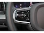 Volvo XC60 T6 Recharge AWD Ultra Black Edition - LONG RANGE - Panorama/schuifdak - IntelliSafe Assist & Surround - 360º Camera - Harman/Kardon audio - Adaptieve LED koplampen - Verwarmde voorstoelen, stuur & achterbank - Parkeersensoren voor & achter - Elektr. bedienb. voorstoelen met geheugen - Head up display - Draadloze tel. lader - Extra getint glas - Elektr. inklapbare trekhaak - 21' LMV