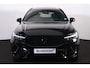Volvo XC60 T6 Recharge AWD Ultra Black Edition - LONG RANGE - Panorama/schuifdak - IntelliSafe Assist & Surround - 360º Camera - Harman/Kardon audio - Adaptieve LED koplampen - Verwarmde voorstoelen, stuur & achterbank - Parkeersensoren voor & achter - Elektr. bedienb. voorstoelen met geheugen - Head up display - Draadloze tel. lader - Extra getint glas - Elektr. inklapbare trekhaak - 21' LMV