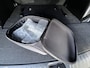 Hyundai Santa Fe 1.6 T-GDI PHEV Comfort Smart 4WD 7p. Automaat / Als nieuw 7 persoons / EAER 54km / Stoelventilatie / Stuur-, stoel- en achterbankverwarming / Navi / Apple Carplay Android / 20" LM wielen /