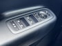 Hyundai Santa Fe 1.6 T-GDI PHEV Comfort Smart 4WD 7p. Automaat / Als nieuw 7 persoons / EAER 54km / Stoelventilatie / Stuur-, stoel- en achterbankverwarming / Navi / Apple Carplay Android / 20" LM wielen /