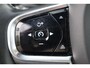 Volvo XC60 2.0 T8 Twin Engine AWD R-Design | Bowers & Wilkins Audiosysteem | Luchtvering | Head-up display | 360 camera | Trekhaak | 22" lichtmetalen velgen | Extra getint glas | gelamineerde ramen rondom | Elektr. verstelbare stoelen incl. memory | Adaptieve bochtverlichting | Automatisch inparkeren |