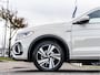 Volkswagen T-Roc 1.5 TSI R-Line Edition CAMERA IQ LIGHT APPLE CARPLAY VIRTUAL DASH DODEHOEK