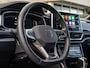 Volkswagen T-Roc 1.5 TSI R-Line Edition CAMERA IQ LIGHT APPLE CARPLAY VIRTUAL DASH DODEHOEK