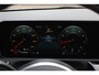 Mercedes-Benz A-klasse 200 Business Solution AMG / Panoramadak / Camera / Leder&Alcantara / 18'' / Stoelverwarming / LED / DAB / Cruise Control