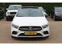 Mercedes-Benz A-klasse 200 Business Solution AMG / Panoramadak / Camera / Leder&Alcantara / 18'' / Stoelverwarming / LED / DAB / Cruise Control