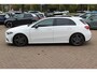 Mercedes-Benz A-klasse 200 Business Solution AMG / Panoramadak / Camera / Leder&Alcantara / 18'' / Stoelverwarming / LED / DAB / Cruise Control