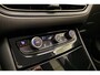 Opel Grandland 1.2 Turbo Ultimate Automaat | Navigatie | Elektrische achterklep | Stoelverwarming | Climate & Cruise Control | Alcantara bekleding | Zwart dak | Lichtmetalen velgen