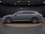 Volkswagen Arteon Shooting Brake 1.4 TSI eHybrid R-Line Business+ | Pano dak | HUD | 360 Camera | Trekhaak | ACC | Stoelverwarming v+a |