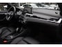 BMW X1 sDrive20i High Executive Ed. M Sport / Trekhaak / Panoramadak / Camera / Head-up / 19'' / Memory seats / Leder / Stuurverwarming / Navigatie / DAB / Stoelverwarming / Cruise Control