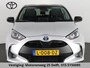 Toyota Yaris 1.5 HYBRID BI-TONE SILVERLINE AUTOMAAT CLOUD NAVI APPLE & ANDROID.CAMERA.TOYOTA GARANTIE TOT 2031 !!