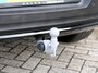 Volvo XC40 2.0 B4 Plus Dark Automaat / Trekhaak / Harman Kardon / All-season banden / Reservewiel / Verwarmd voorruit