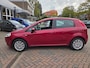 Fiat Punto Grande 1.4 Edizione Lusso NETTE AUTO RIJDT EN SCHAKELT GOED