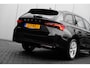 Skoda Octavia Combi 1.5 TSI First Edition | Chromen grille | Climatronic, elektronische airconditioning met twee zones | Cruise control met speedlimiter