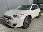 Fiat 600 1.2 Hybrid La prima Full options / met fabrieksgarantie / 136 PK / Navigatie / Multimedia / Bluetooth / A-uitrijcamera