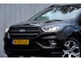 Ford Kuga 1.5 EcoBoost Vignale | Pano-dak | Adaptive Cruise | Trekhaak |