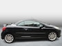 Peugeot 207 CC 1.6-16V T Sport / Cabrio / Lederen bekleding / Windscherm / Dealer onderhouden