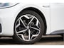 Volkswagen ID.3 First Plus 58 kWh | Navi | Camera | Adapt. Cruise | Stoel- stuurverw. | Apple CarPlay