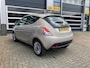 Lancia Ypsilon 0.9 TwinAir Platinum | APK tot 07-02-2026!| Nieuwe schokdempers achter en veerpootlagers |