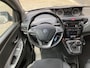 Lancia Ypsilon 0.9 TwinAir Platinum | APK tot 07-02-2026!| Nieuwe schokdempers achter en veerpootlagers |