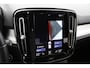Volvo XC40 1.5 T3 Business Pro | Trekhaak | 360 graden camera | Navigatie | Stoel/stuur verwarming