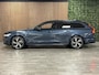 Volvo V90 T8 AWD Recharge R-Design | Vol! | Luchtvering | Bowers & Wilkins | Trekhaak | 360° Camera | Schuifdak | Head-Up Display | Adaptieve Cruise Control | Standkachel met Volvo On Call App | Stoel en Stuurwielverwarming | Full LED Meesturende koplampen | Pilot