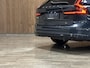 Volvo V90 T8 AWD Recharge R-Design | Vol! | Luchtvering | Bowers & Wilkins | Trekhaak | 360° Camera | Schuifdak | Head-Up Display | Adaptieve Cruise Control | Standkachel met Volvo On Call App | Stoel en Stuurwielverwarming | Full LED Meesturende koplampen | Pilot