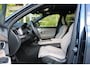 Volvo XC90 Ultra Bright Recharge Plug-In Hybrid AWD | Full Option! | Luchtvering | Bowers&Wilkins | Panoramadak | Massage | Pilot Assist | 22" Velgen