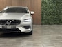 Volvo V60 T6 AWD Recharge Inscription | Trekhaak | 360° Camera | Harman Kardon | Adaptieve Cruise Control | Standkachel met Volvo On Call App | Stoelverwarming voor+achter | Stuurwielverwarming | Full LED Meesturende koplampen | Pilot Assist | BLIS Dode Hoek Detect
