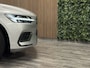 Volvo V60 T6 AWD Recharge Inscription | Trekhaak | 360° Camera | Harman Kardon | Adaptieve Cruise Control | Standkachel met Volvo On Call App | Stoelverwarming voor+achter | Stuurwielverwarming | Full LED Meesturende koplampen | Pilot Assist | BLIS Dode Hoek Detect