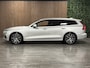 Volvo V60 T6 AWD Recharge Inscription | Trekhaak | 360° Camera | Harman Kardon | Adaptieve Cruise Control | Standkachel met Volvo On Call App | Stoelverwarming voor+achter | Stuurwielverwarming | Full LED Meesturende koplampen | Pilot Assist | BLIS Dode Hoek Detect