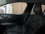 Volvo V60 T6 AWD Recharge Inscription | Trekhaak | 360° Camera | Harman Kardon | Adaptieve Cruise Control | Standkachel met Volvo On Call App | Stoelverwarming voor+achter | Stuurwielverwarming | Full LED Meesturende koplampen | Pilot Assist | BLIS Dode Hoek Detect