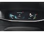 Peugeot e-2008 EV GT Pack 50 kWh | Schuif-/Kanteldak | Adaptieve Cruise Control | Camera | Dodehoekdetectie