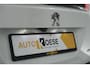 Peugeot e-2008 EV GT Pack 50 kWh | Schuif-/Kanteldak | Adaptieve Cruise Control | Camera | Dodehoekdetectie