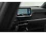 Peugeot e-2008 EV GT Pack 50 kWh | Schuif-/Kanteldak | Adaptieve Cruise Control | Camera | Dodehoekdetectie