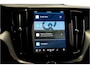 Volvo XC60 2.0 B5 MHEV 195kW/265pk Aut8 Ultimate Dark PANORAMADAK + HARMAN/KARDON + PILOT ASSIST + HEAD-UP DISPLAY + ADAPT.CRUISE + STANDKACHEL + STOELVERWARMING V&A + BLIS + LANE ASSIST + STUURVERWARMING + ON-CALL + EL.TREKHAAK + PARKSENSOREN + 21" LM-VELGEN!!