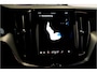 Volvo XC60 2.0 B5 MHEV 195kW/265pk Aut8 Ultimate Dark PANORAMADAK + HARMAN/KARDON + PILOT ASSIST + HEAD-UP DISPLAY + ADAPT.CRUISE + STANDKACHEL + STOELVERWARMING V&A + BLIS + LANE ASSIST + STUURVERWARMING + ON-CALL + EL.TREKHAAK + PARKSENSOREN + 21" LM-VELGEN!!