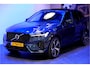 Volvo XC60 2.0 B5 MHEV 195kW/265pk Aut8 Ultimate Dark PANORAMADAK + HARMAN/KARDON + PILOT ASSIST + HEAD-UP DISPLAY + ADAPT.CRUISE + STANDKACHEL + STOELVERWARMING V&A + BLIS + LANE ASSIST + STUURVERWARMING + ON-CALL + EL.TREKHAAK + PARKSENSOREN + 21" LM-VELGEN!!