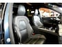 Volvo XC60 2.0 B5 MHEV 195kW/265pk Aut8 Ultimate Dark PANORAMADAK + HARMAN/KARDON + PILOT ASSIST + HEAD-UP DISPLAY + ADAPT.CRUISE + STANDKACHEL + STOELVERWARMING V&A + BLIS + LANE ASSIST + STUURVERWARMING + ON-CALL + EL.TREKHAAK + PARKSENSOREN + 21" LM-VELGEN!!