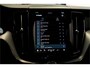 Volvo XC60 2.0 B5 MHEV 195kW/265pk Aut8 Ultimate Dark PANORAMADAK + HARMAN/KARDON + PILOT ASSIST + HEAD-UP DISPLAY + ADAPT.CRUISE + STANDKACHEL + STOELVERWARMING V&A + BLIS + LANE ASSIST + STUURVERWARMING + ON-CALL + EL.TREKHAAK + PARKSENSOREN + 21" LM-VELGEN!!