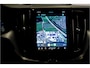 Volvo XC60 2.0 B5 MHEV 195kW/265pk Aut8 Ultimate Dark PANORAMADAK + HARMAN/KARDON + PILOT ASSIST + HEAD-UP DISPLAY + ADAPT.CRUISE + STANDKACHEL + STOELVERWARMING V&A + BLIS + LANE ASSIST + STUURVERWARMING + ON-CALL + EL.TREKHAAK + PARKSENSOREN + 21" LM-VELGEN!!