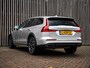 Volvo V60 Cross Country 2.0 B5 250pk AWD |BTW| ALLE OPTIES|Panorama|HUD|ALL SAFETY SYSTEMS|Stoel/Stuur verw + koeling|HK|Keyless|