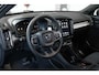 Volvo XC40 2.0 B3 Business Edition | Adaptieve Cruise Control | Pilot Assist | Stoel/Stuurwielverwarming | Harman Kardon Premium Audio | Extra Getint Glas | Google Infotainment | 18" Lichtmetalen Velgen |