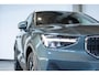 Volvo XC40 2.0 B3 Business Edition | Adaptieve Cruise Control | Pilot Assist | Stoel/Stuurwielverwarming | Harman Kardon Premium Audio | Extra Getint Glas | Google Infotainment | 18" Lichtmetalen Velgen |